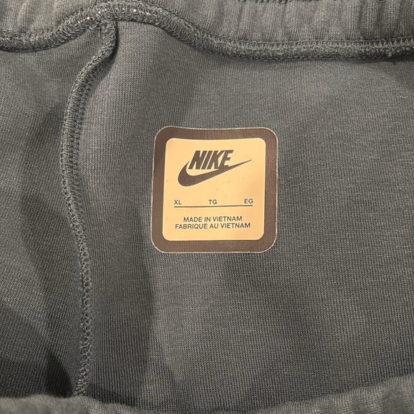 Nike Womens Standard Fit Mid Rise Full Length Jogger pants XL - Picture 7 of 8